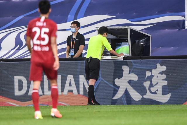 赚麻了！巴黎1.32亿卖乌加特等3人，2.56亿签K77杜埃等5人欧冠2连
